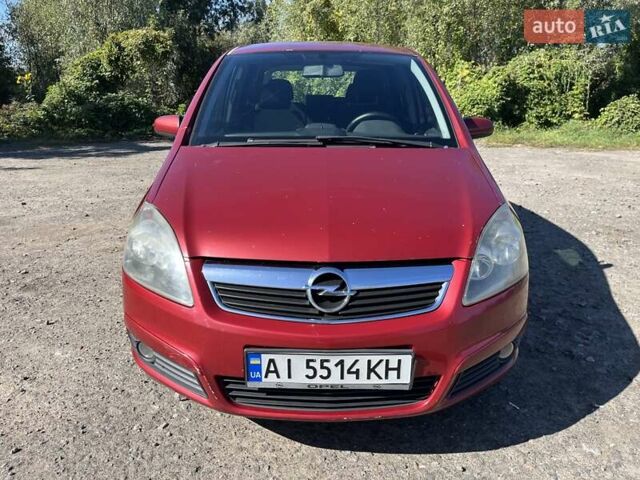 Червоний Опель Зафіра, об'ємом двигуна 1.8 л та пробігом 260 тис. км за 5200 $, фото 1 на Automoto.ua
