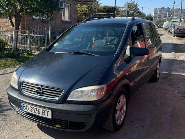 Опель Зафира, объемом двигателя 2 л и пробегом 300 тыс. км за 3300 $, фото 1 на Automoto.ua