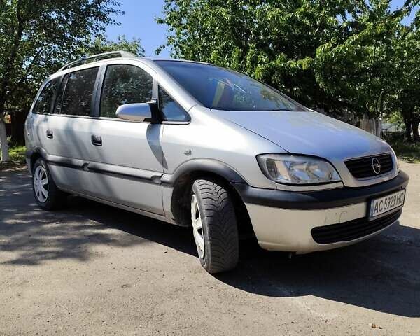 Опель Зафира, объемом двигателя 1.8 л и пробегом 228 тыс. км за 3900 $, фото 1 на Automoto.ua