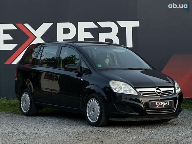 Опель Зафира, объемом двигателя 1.7 л и пробегом 214 тыс. км за 7000 $, фото 1 на Automoto.ua