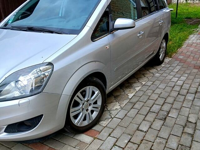 Опель Зафіра, об'ємом двигуна 1.8 л та пробігом 172 тис. км за 7500 $, фото 1 на Automoto.ua