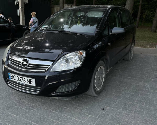 Опель Зафира, объемом двигателя 1.7 л и пробегом 214 тыс. км за 6100 $, фото 1 на Automoto.ua