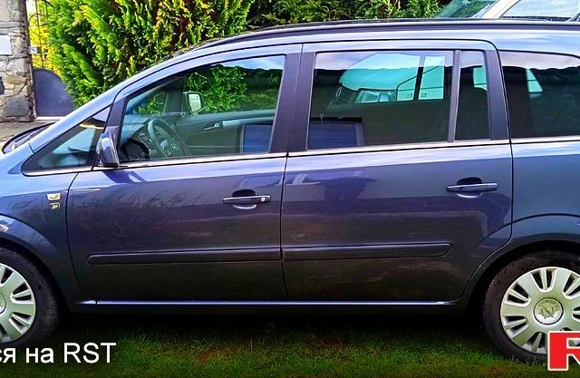 Опель Зафира, объемом двигателя 1.9 л и пробегом 213 тыс. км за 7600 $, фото 1 на Automoto.ua