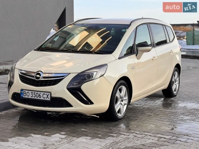 Жовтий Опель Зафіра, об'ємом двигуна 1.6 л та пробігом 150 тис. км за 5900 $, фото 1 на Automoto.ua