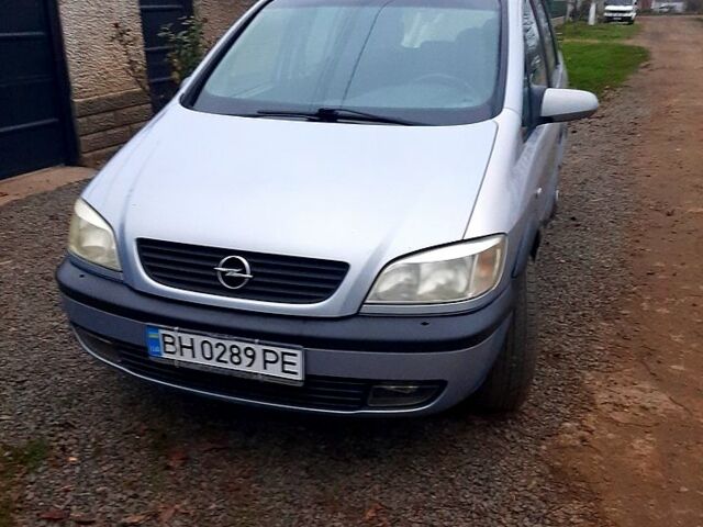 Серый Опель Зафира, объемом двигателя 1.6 л и пробегом 283 тыс. км за 2450 $, фото 1 на Automoto.ua