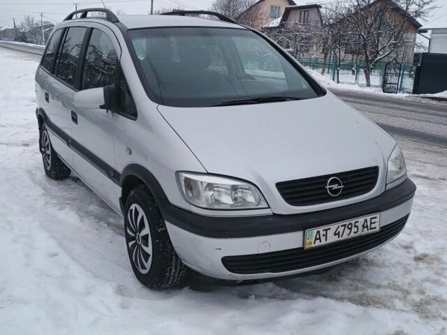 Серый Опель Зафира, объемом двигателя 0 л и пробегом 370 тыс. км за 2250 $, фото 1 на Automoto.ua