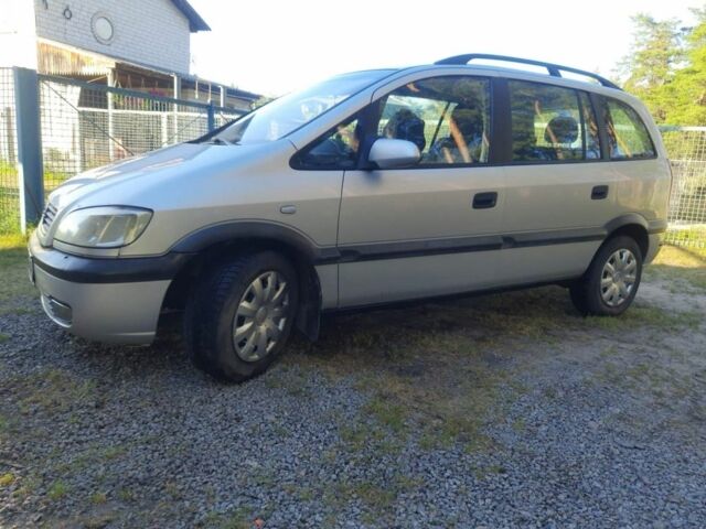 Сірий Опель Зафіра, об'ємом двигуна 1.6 л та пробігом 250 тис. км за 3400 $, фото 1 на Automoto.ua