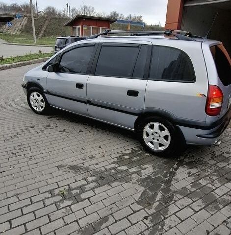Сірий Опель Зафіра, об'ємом двигуна 0 л та пробігом 307 тис. км за 3100 $, фото 1 на Automoto.ua