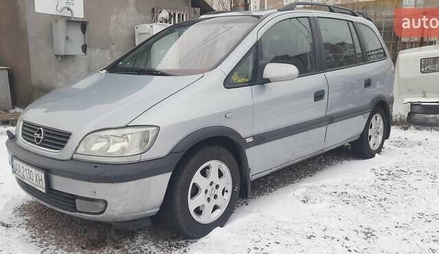 Сірий Опель Зафіра, об'ємом двигуна 1.8 л та пробігом 320 тис. км за 3550 $, фото 1 на Automoto.ua