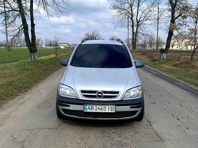 Сірий Опель Зафіра, об'ємом двигуна 2 л та пробігом 350 тис. км за 2500 $, фото 1 на Automoto.ua