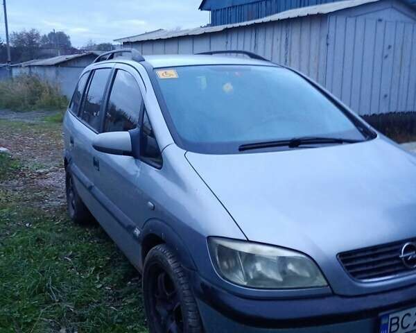 Серый Опель Зафира, объемом двигателя 1.8 л и пробегом 231 тыс. км за 3200 $, фото 1 на Automoto.ua