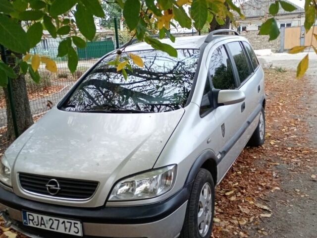 Серый Опель Зафира, объемом двигателя 0 л и пробегом 299 тыс. км за 1850 $, фото 1 на Automoto.ua