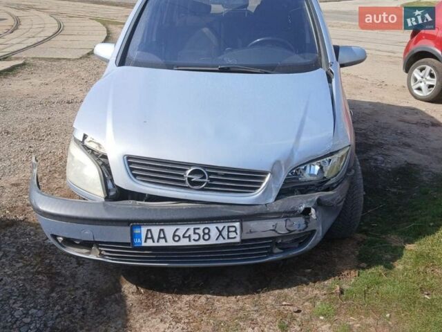 Серый Опель Зафира, объемом двигателя 2 л и пробегом 340 тыс. км за 1999 $, фото 1 на Automoto.ua
