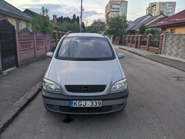 Серый Опель Зафира, объемом двигателя 1.8 л и пробегом 3 тыс. км за 1450 $, фото 1 на Automoto.ua