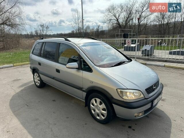 Сірий Опель Зафіра, об'ємом двигуна 2.2 л та пробігом 197 тис. км за 4500 $, фото 1 на Automoto.ua