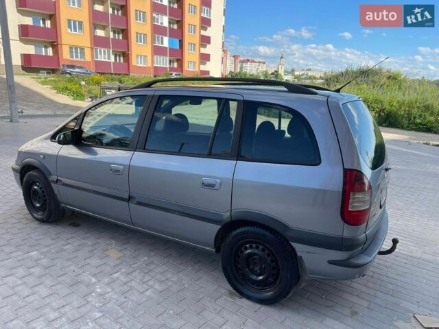 Сірий Опель Зафіра, об'ємом двигуна 2.17 л та пробігом 275 тис. км за 2800 $, фото 1 на Automoto.ua