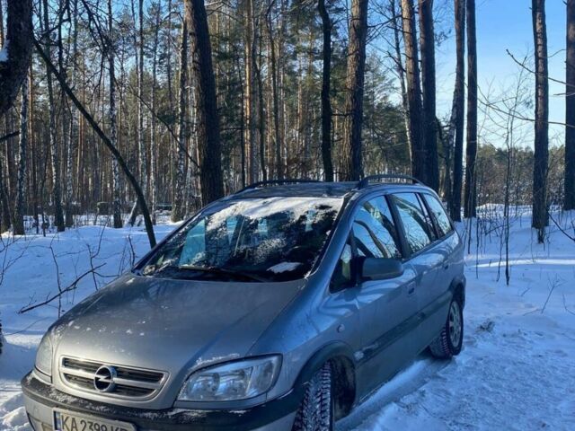 Сірий Опель Зафіра, об'ємом двигуна 2.17 л та пробігом 397 тис. км за 3800 $, фото 1 на Automoto.ua