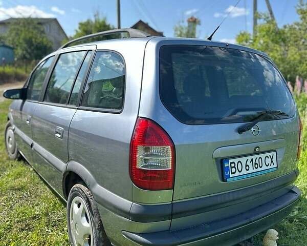 Сірий Опель Зафіра, об'ємом двигуна 1.6 л та пробігом 229 тис. км за 4200 $, фото 1 на Automoto.ua