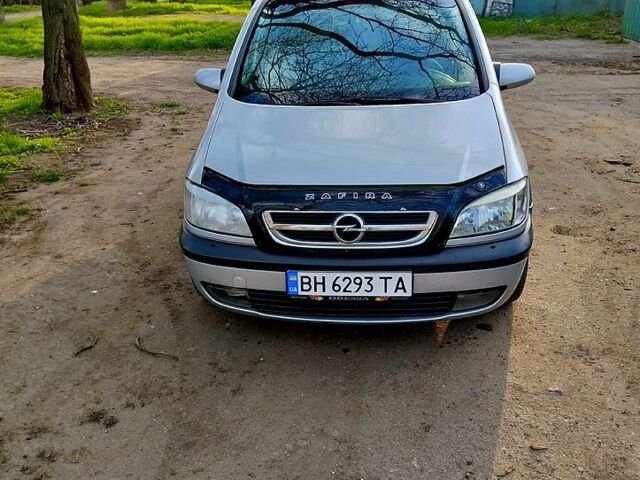 Серый Опель Зафира, объемом двигателя 2 л и пробегом 347 тыс. км за 3600 $, фото 1 на Automoto.ua