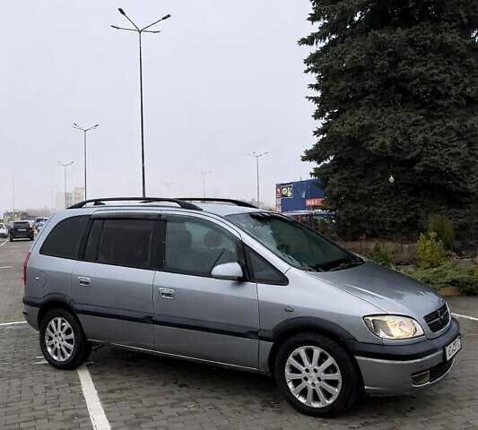 Сірий Опель Зафіра, об'ємом двигуна 2.17 л та пробігом 307 тис. км за 2800 $, фото 1 на Automoto.ua