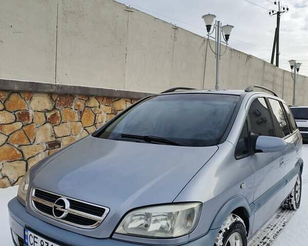 Сірий Опель Зафіра, об'ємом двигуна 1.8 л та пробігом 212 тис. км за 4000 $, фото 1 на Automoto.ua