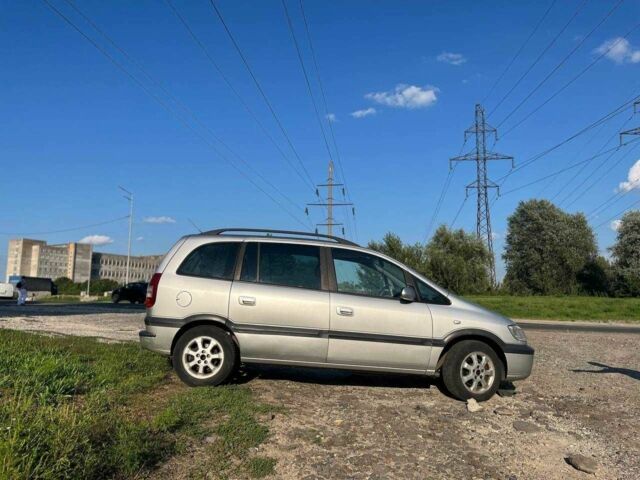 Серый Опель Зафира, объемом двигателя 2 л и пробегом 331 тыс. км за 2300 $, фото 1 на Automoto.ua