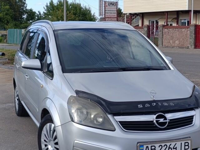 Сірий Опель Зафіра, об'ємом двигуна 1.9 л та пробігом 264 тис. км за 6196 $, фото 1 на Automoto.ua