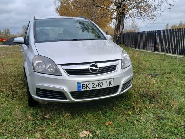 Опель Зафира 2006 в Луцке на Automoto.ua Серый Опель Зафира, объемом двигателя 1.6 л и пробегом 307 тыс. км за 4600 $, фото 1 на Automoto.ua