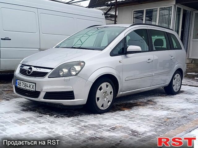 Сірий Опель Зафіра, об'ємом двигуна 1.8 л та пробігом 241 тис. км за 6000 $, фото 1 на Automoto.ua