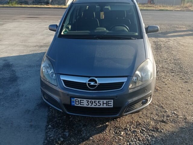 Сірий Опель Зафіра, об'ємом двигуна 1.6 л та пробігом 220 тис. км за 5900 $, фото 1 на Automoto.ua