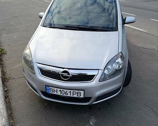 Сірий Опель Зафіра, об'ємом двигуна 1.91 л та пробігом 317 тис. км за 5900 $, фото 1 на Automoto.ua