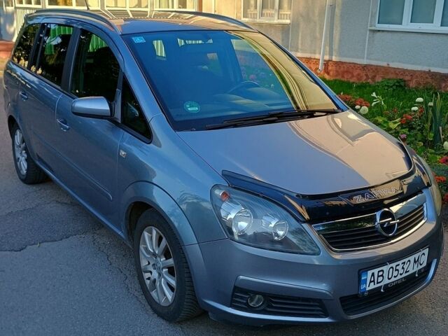Сірий Опель Зафіра, об'ємом двигуна 1.8 л та пробігом 221 тис. км за 5750 $, фото 1 на Automoto.ua