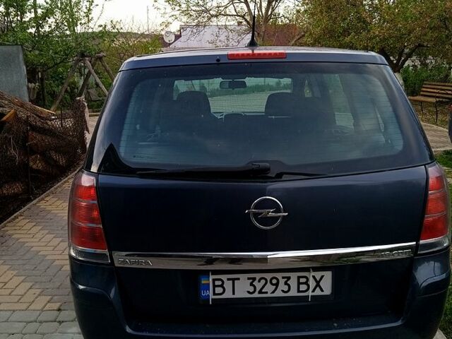 Серый Опель Зафира, объемом двигателя 1.9 л и пробегом 310 тыс. км за 5500 $, фото 1 на Automoto.ua