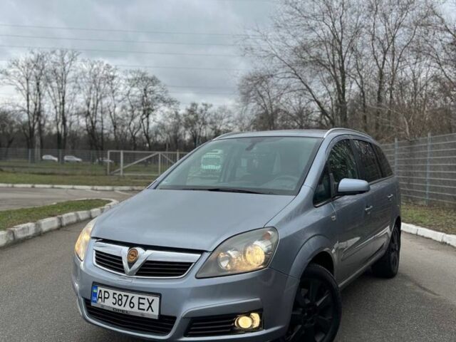 Сірий Опель Зафіра, об'ємом двигуна 1.6 л та пробігом 300 тис. км за 5100 $, фото 1 на Automoto.ua