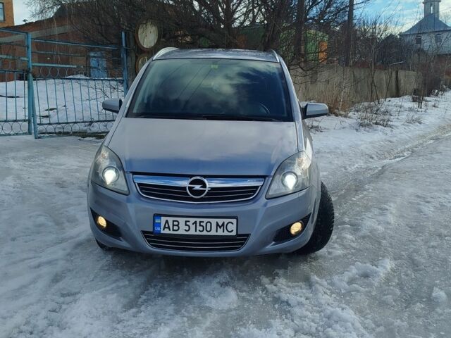 Сірий Опель Зафіра, об'ємом двигуна 1.8 л та пробігом 246 тис. км за 6299 $, фото 1 на Automoto.ua