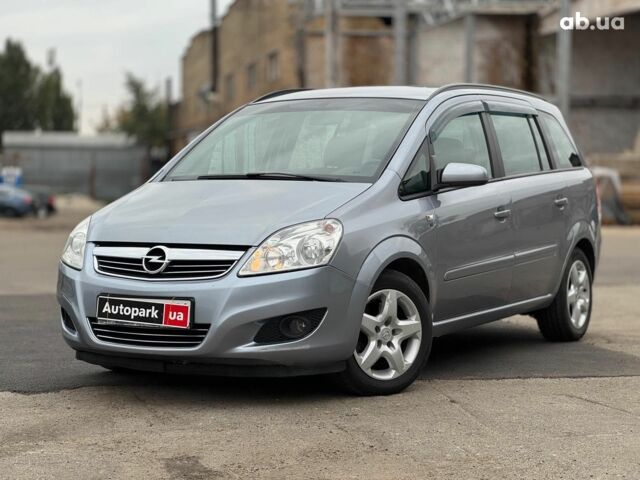 Серый Опель Зафира, объемом двигателя 1.9 л и пробегом 345 тыс. км за 6590 $, фото 1 на Automoto.ua