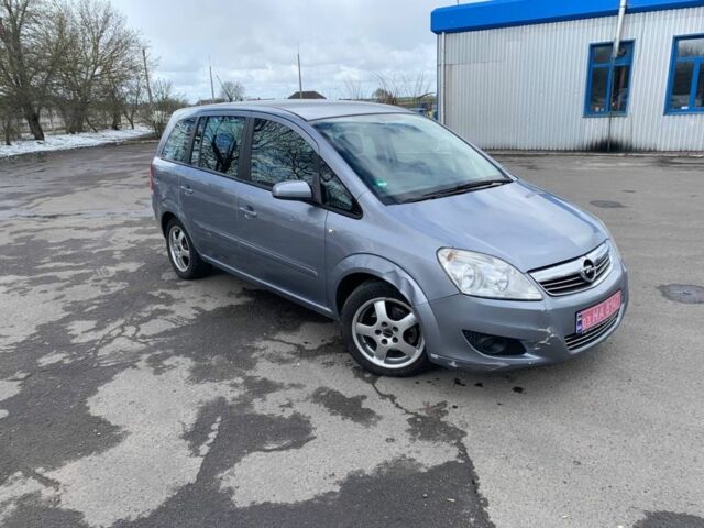 Сірий Опель Зафіра, об'ємом двигуна 1.8 л та пробігом 203 тис. км за 3999 $, фото 1 на Automoto.ua
