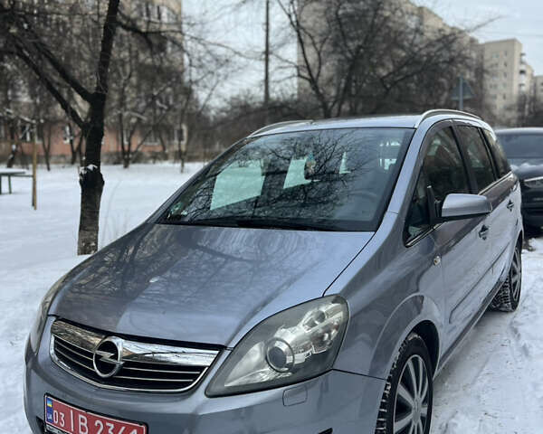 Сірий Опель Зафіра, об'ємом двигуна 1.8 л та пробігом 260 тис. км за 5499 $, фото 1 на Automoto.ua