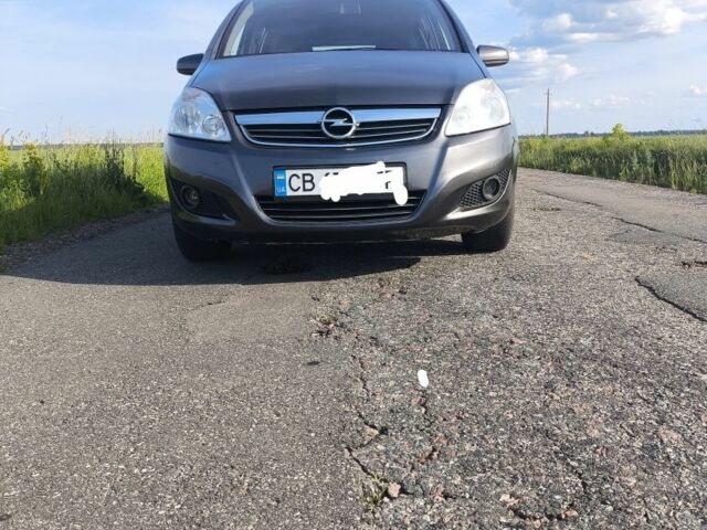 Серый Опель Зафира, объемом двигателя 1.6 л и пробегом 170 тыс. км за 6300 $, фото 1 на Automoto.ua