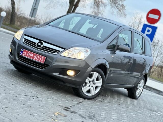 Сірий Опель Зафіра, об'ємом двигуна 1.6 л та пробігом 181 тис. км за 6300 $, фото 1 на Automoto.ua