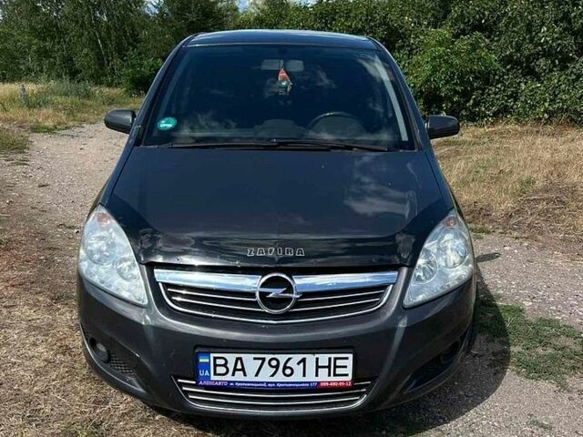 Серый Опель Зафира, объемом двигателя 1.7 л и пробегом 222 тыс. км за 5800 $, фото 1 на Automoto.ua