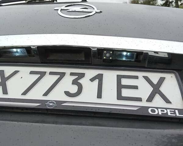 Серый Опель Зафира, объемом двигателя 1.7 л и пробегом 205 тыс. км за 6700 $, фото 1 на Automoto.ua