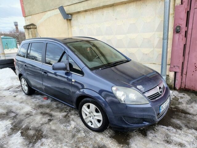 Серый Опель Зафира, объемом двигателя 0 л и пробегом 250 тыс. км за 6999 $, фото 1 на Automoto.ua