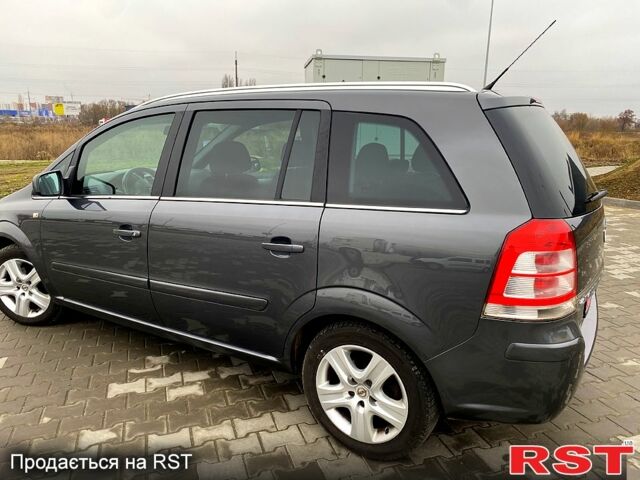 Сірий Опель Зафіра, об'ємом двигуна 1.6 л та пробігом 200 тис. км за 7600 $, фото 1 на Automoto.ua