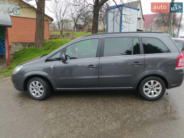 Сірий Опель Зафіра, об'ємом двигуна 1.6 л та пробігом 200 тис. км за 6500 $, фото 1 на Automoto.ua