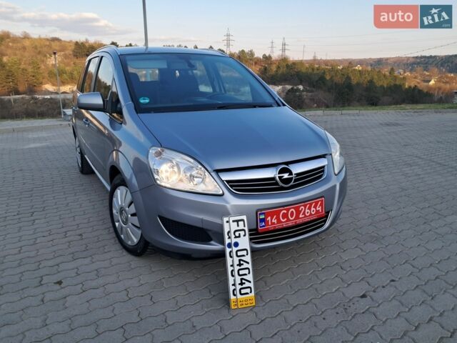 Сірий Опель Зафіра, об'ємом двигуна 1.8 л та пробігом 212 тис. км за 6300 $, фото 1 на Automoto.ua