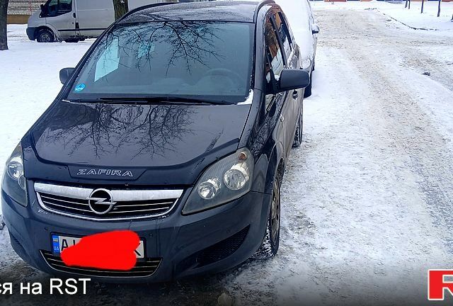 Сірий Опель Зафіра, об'ємом двигуна 1.9 л та пробігом 27000 тис. км за 7000 $, фото 1 на Automoto.ua