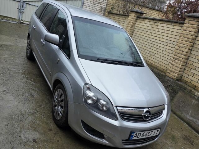 Сірий Опель Зафіра, об'ємом двигуна 1.7 л та пробігом 211 тис. км за 6500 $, фото 1 на Automoto.ua