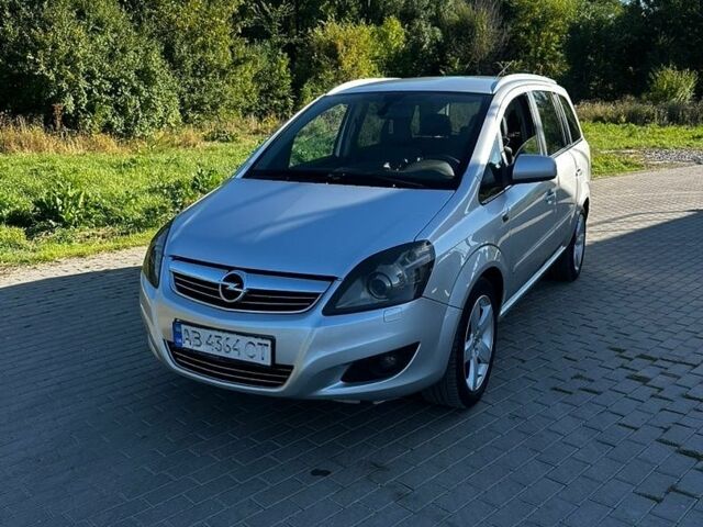 Сірий Опель Зафіра, об'ємом двигуна 1.7 л та пробігом 270 тис. км за 7500 $, фото 1 на Automoto.ua