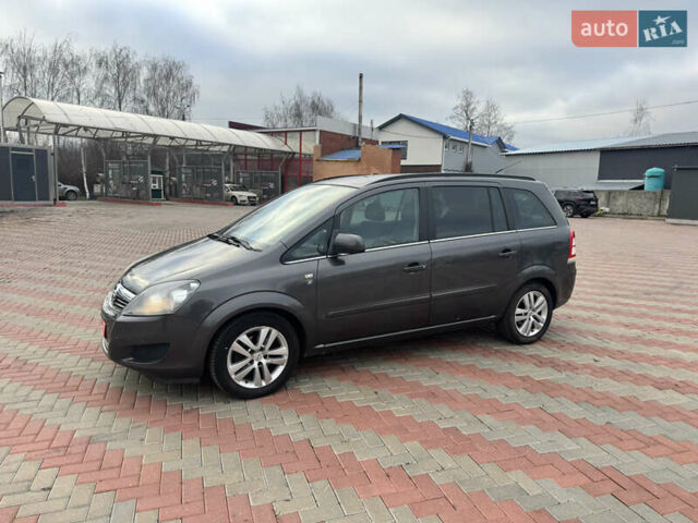 Сірий Опель Зафіра, об'ємом двигуна 1.8 л та пробігом 215 тис. км за 7800 $, фото 1 на Automoto.ua